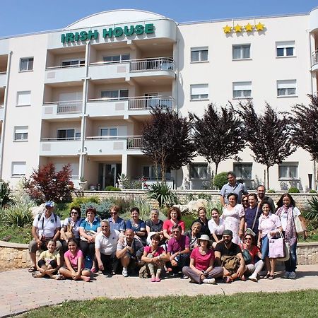 Irish House Medugorje Aparthotel Bagian luar foto