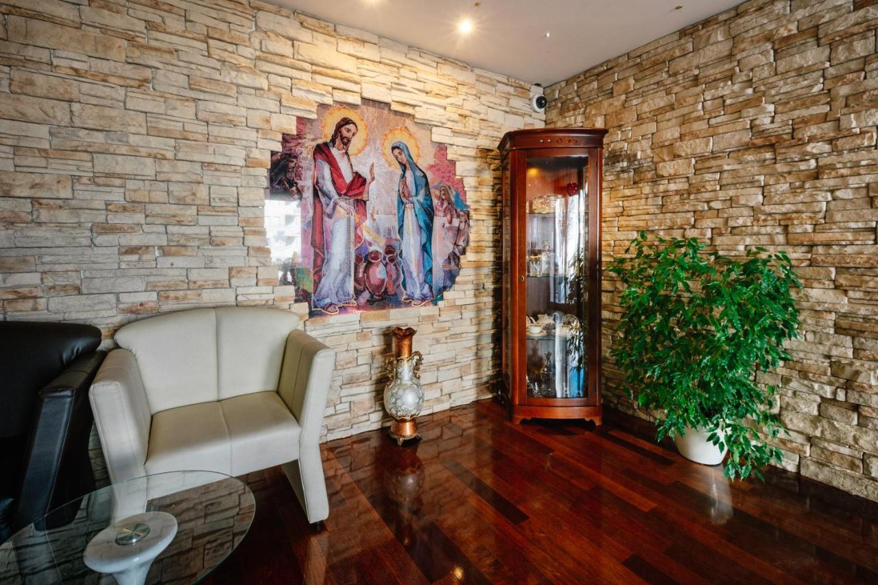 Irish House Medugorje Aparthotel Bagian luar foto