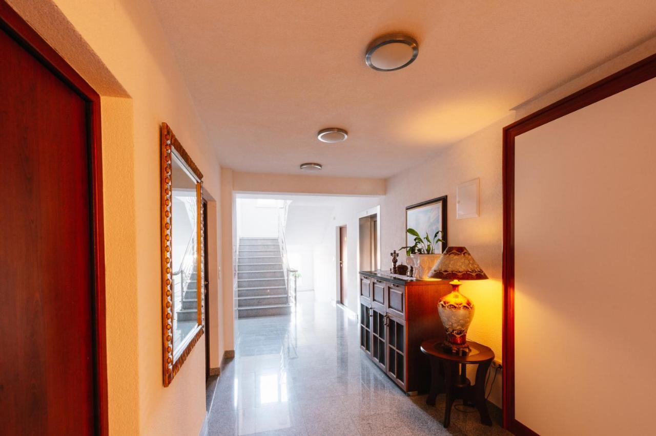 Irish House Medugorje Aparthotel Bagian luar foto