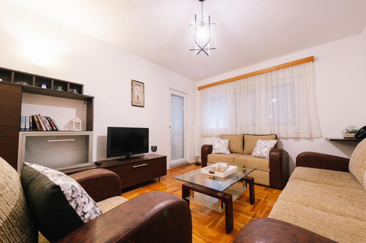 Irish House Medugorje Aparthotel Bagian luar foto