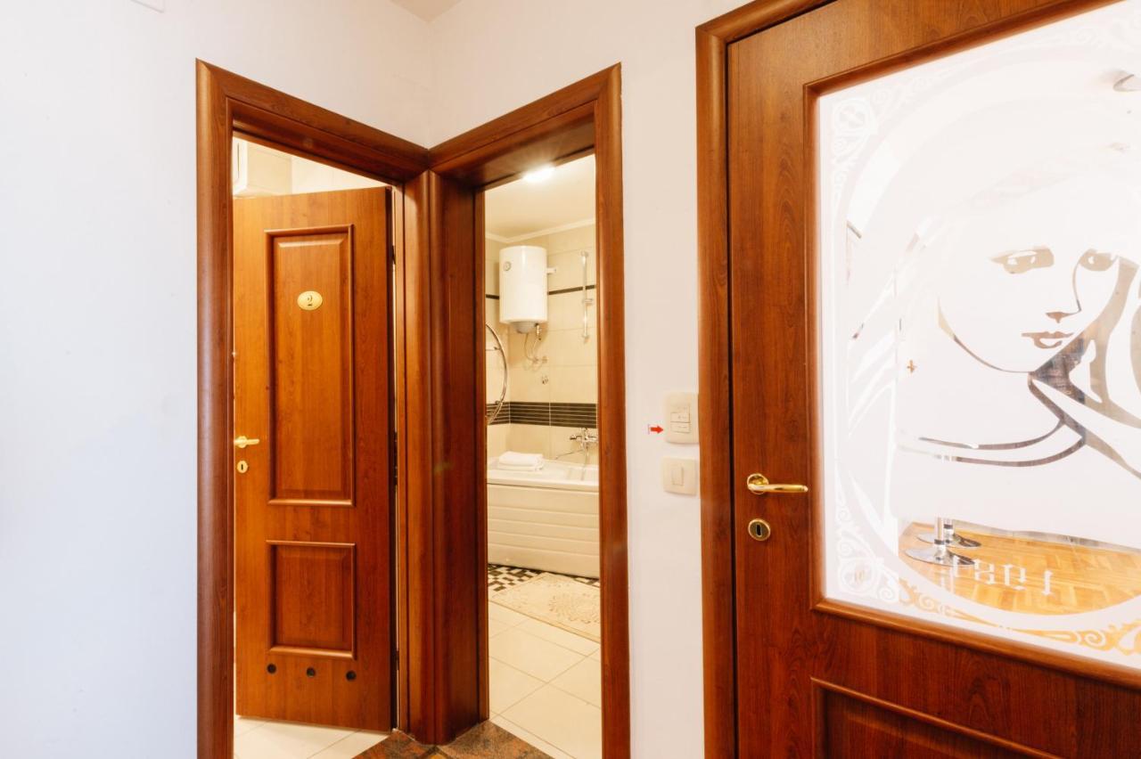 Irish House Medugorje Aparthotel Bagian luar foto
