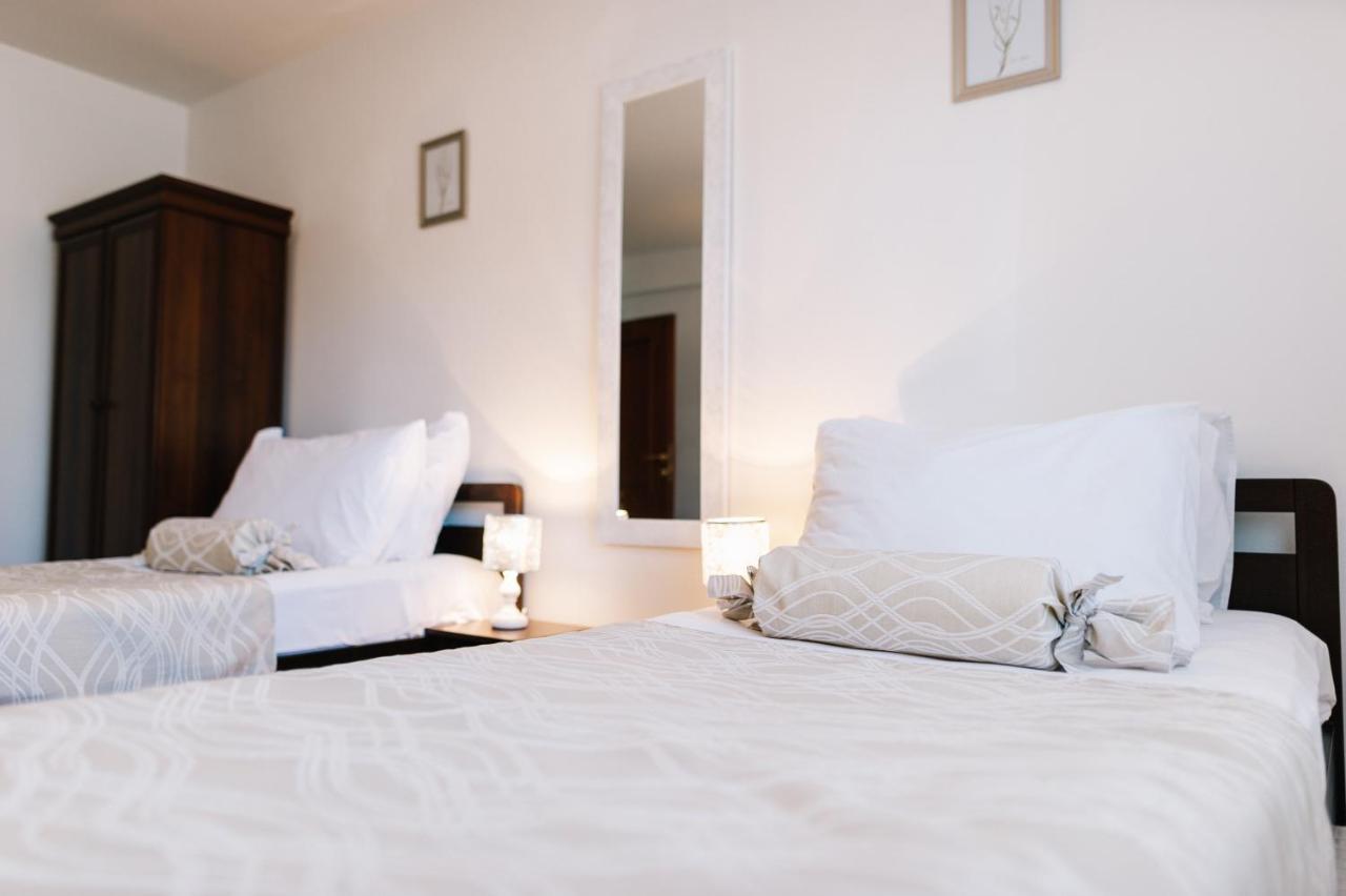 Irish House Medugorje Aparthotel Bagian luar foto